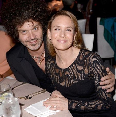 Doyle Bramhall II and Renee Zellweger dated for around seven years.